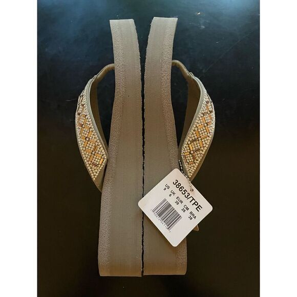 Skechers Sandals (SZ 9) - Picture 4 of 5